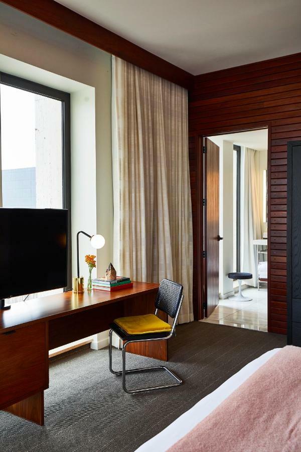 Hoekkamer met Kingsize Bed