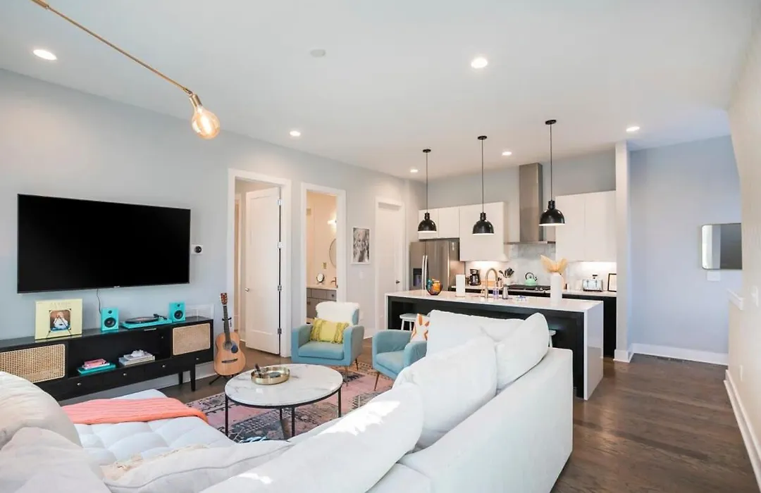 1 Mile To Downtown 4Br 4Ba W Rooftop Deck-1