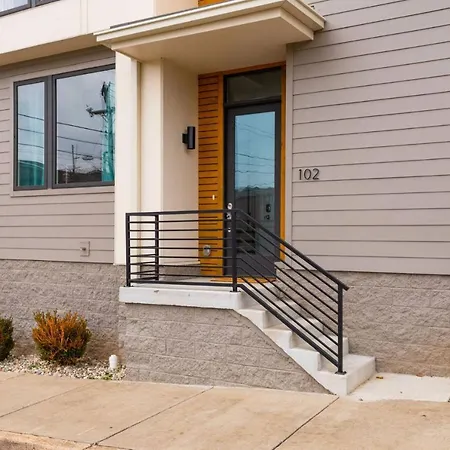 North 8Th-3